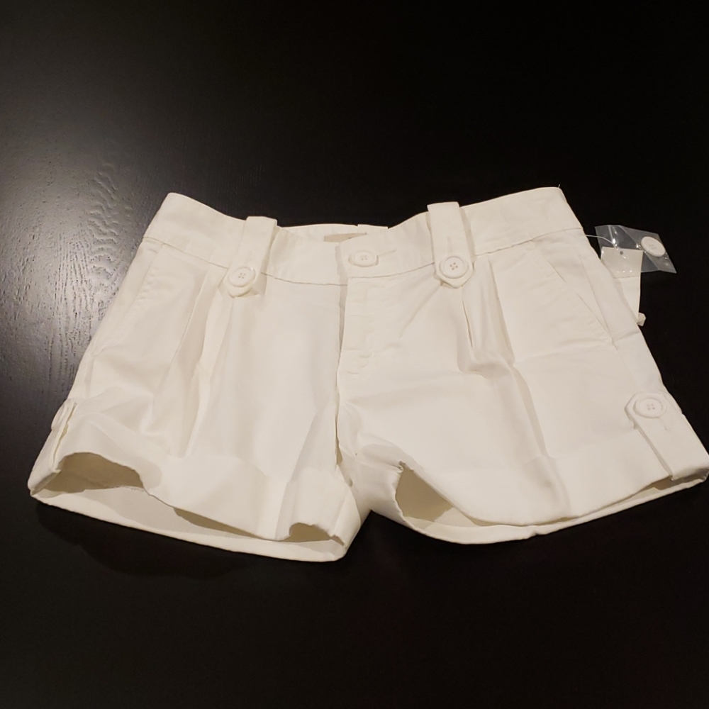 NWT! GAP shorts 4